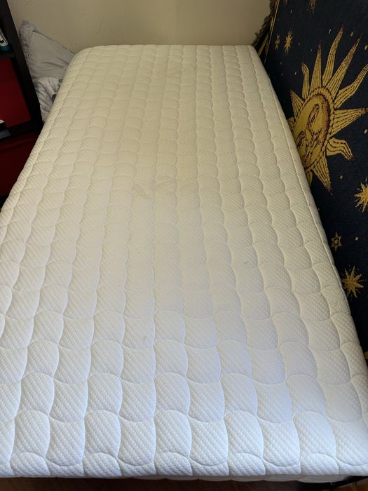 Vendo Colchao Colunex , medida 1.00x2.00