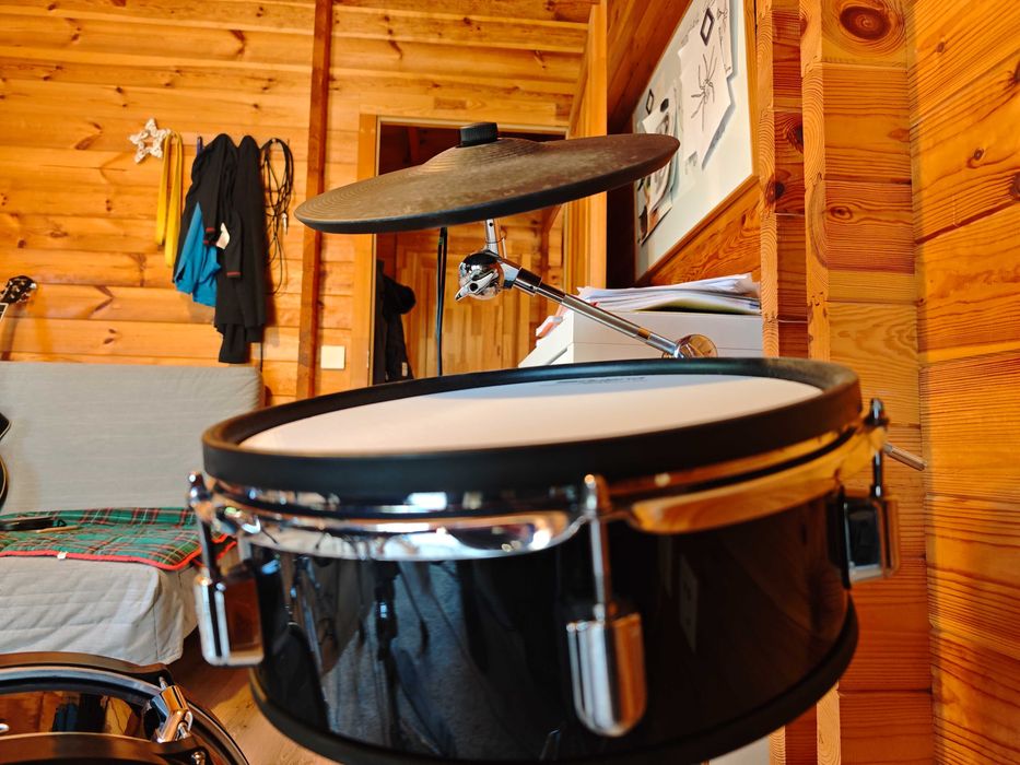 Bateria eletrónica Roland VAD 103