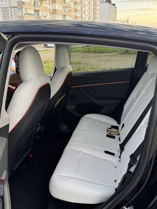 Продам Tesla Model Y 2023р модельного