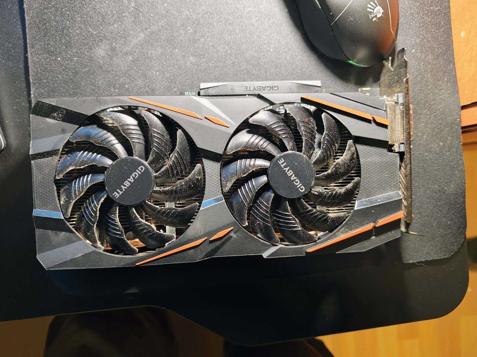 Karta graficzna Radeon RX 580 series Cieszyn • OLX.pl