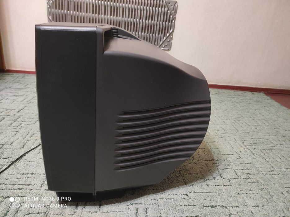 Телевізор LG  CF21F60IL