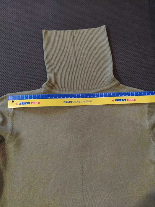 Damski golf z paskiem