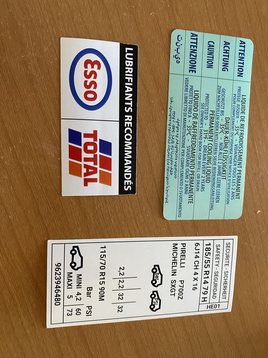 Autocolantes do Cofre do motor Peugeot 106 Xsi e Rallye