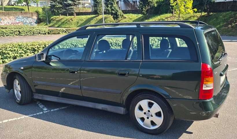 Vendo Opel Astra do ano 1999.
