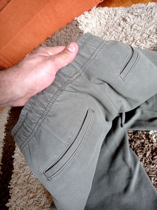 Штани Zara в ідеалі без нюансів.