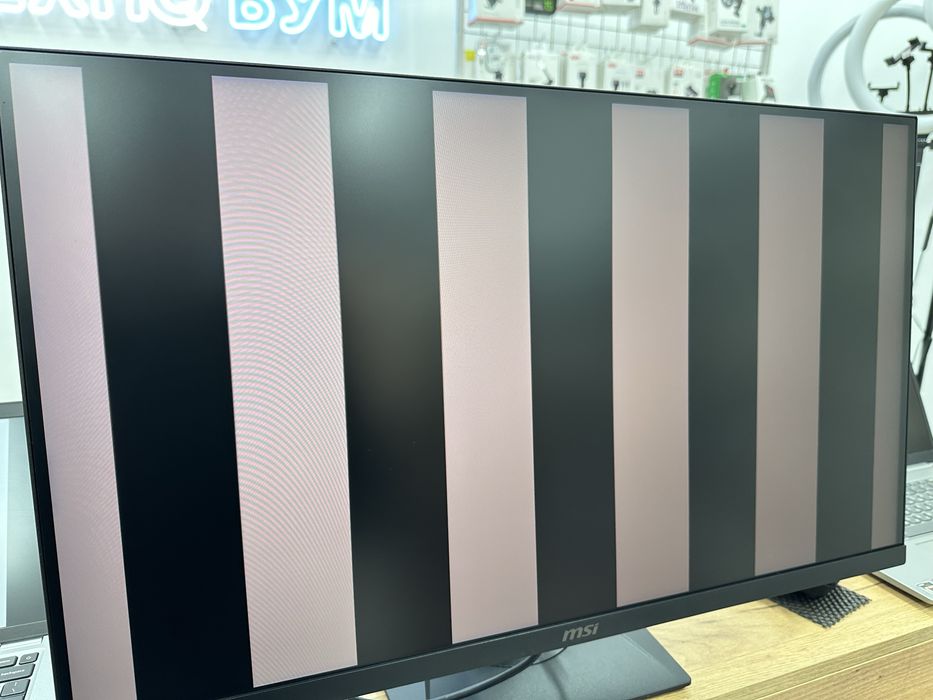 Монітор 27" MSI MAG 274QRF-QD E2