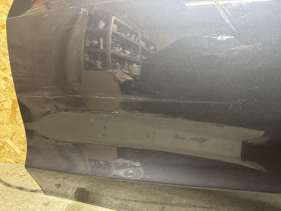 Tesla Model 3 двері задні ліві