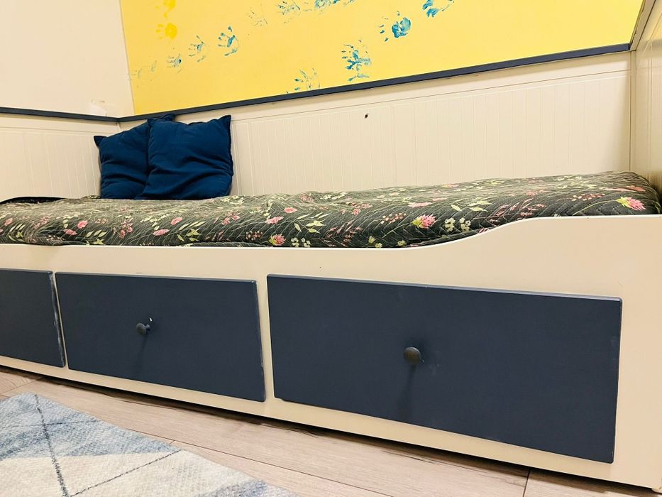 Łóżko Ikea Hemnes