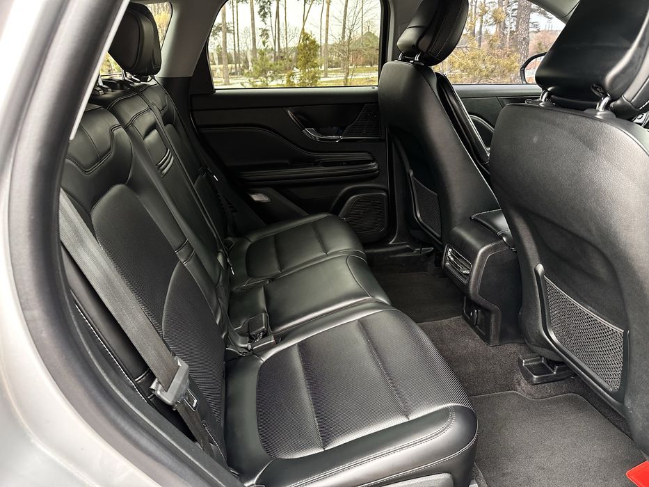 Свіжак Lincoln Corsair малий пробіг!!!