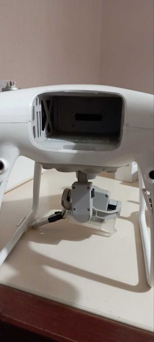 Дрон Phantom4 pro