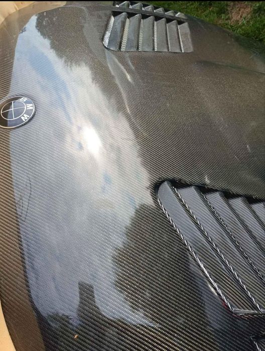 Maska BMW E60 carbon