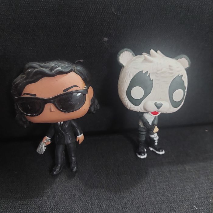 Pop figure em bom estado