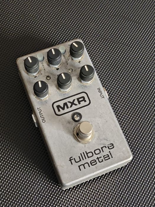 MXR M-116 Fullbore Metal - distortion, noise gate