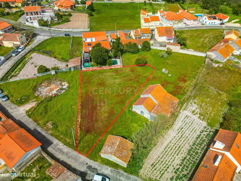 Terreno Rustico, com viabilidade de construção de uma moradia