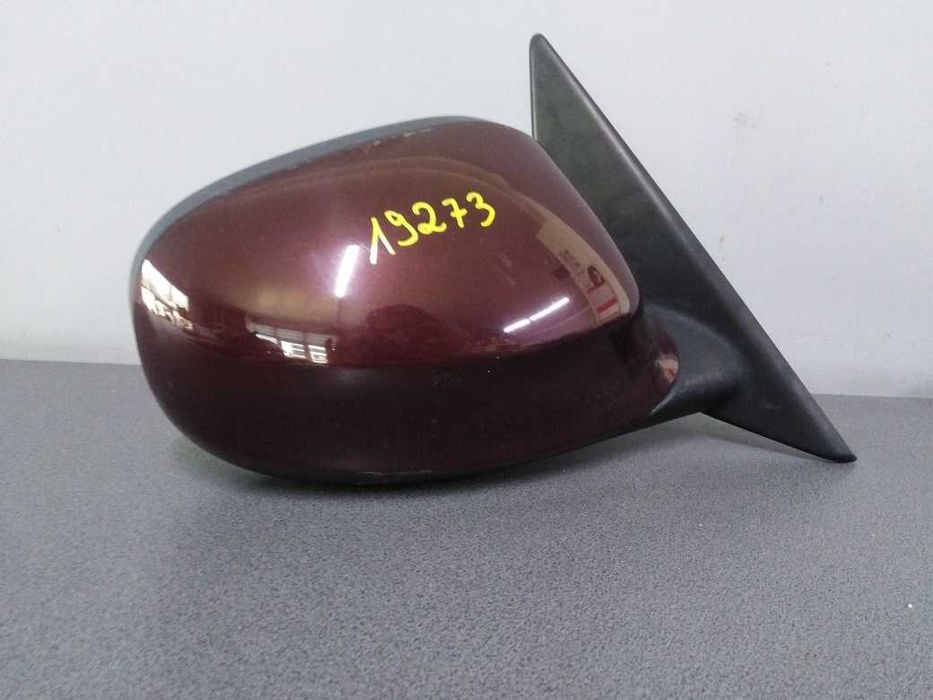 BMW E90 Lift Lusterko Prawe