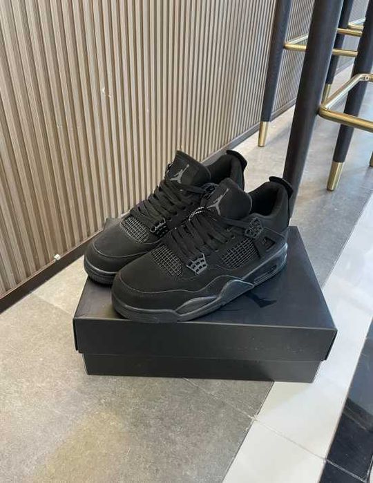 Jordan 4 Retro Black Cat R.42