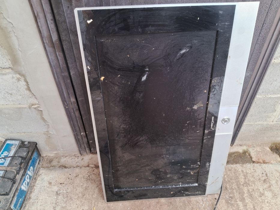 Телевізор харм неробочий