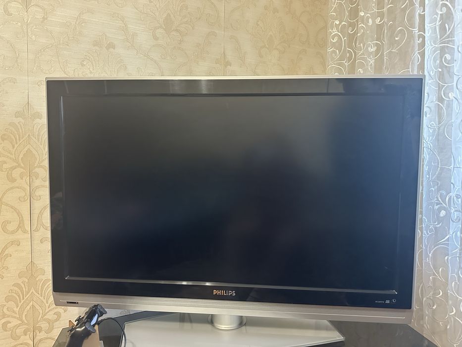 Продам телевизор