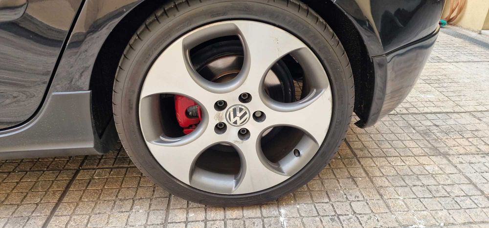 VOLKSWAGEN Golf GTI Aceito trocas