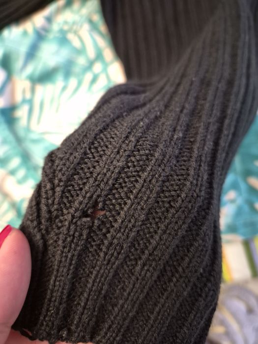 Довгий в'язаний кардиган