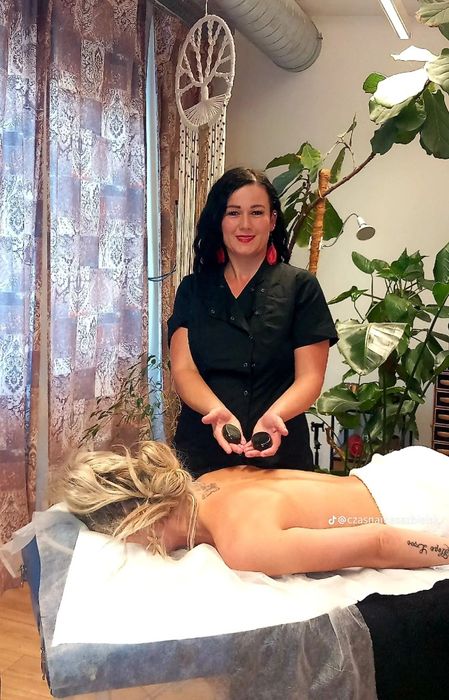 MASAŻ - Dłonie które przynoszą ukojenie