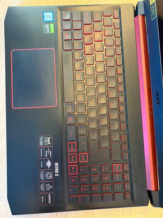 Acer Nitro 5 AN515-54 — i5 GTX 1650 16GB SSD