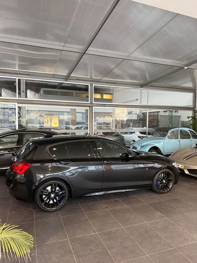 BMW 116 d Pack Desportivo M Auto
