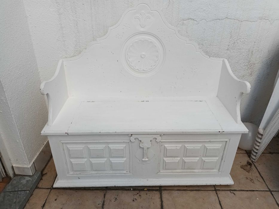 Venda de mobiliário vários 885.