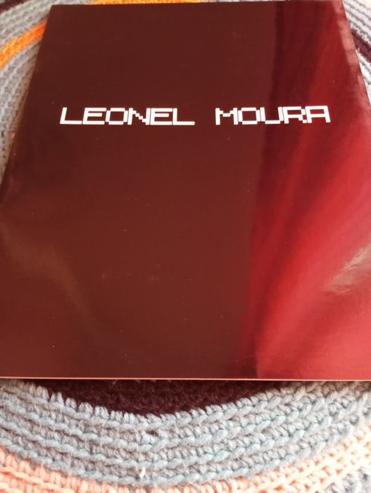 Leonel Moura - Mundo