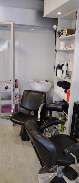 Venda de equipamentos de Salão de cabeleireiro