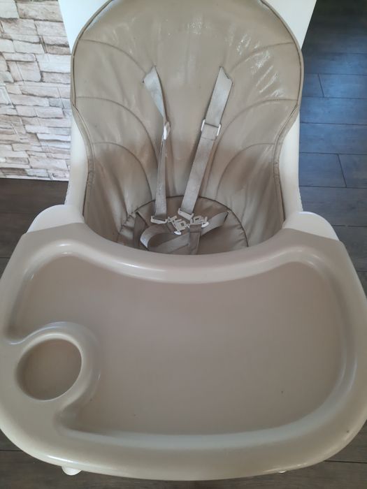 Krzesełko do karmienia