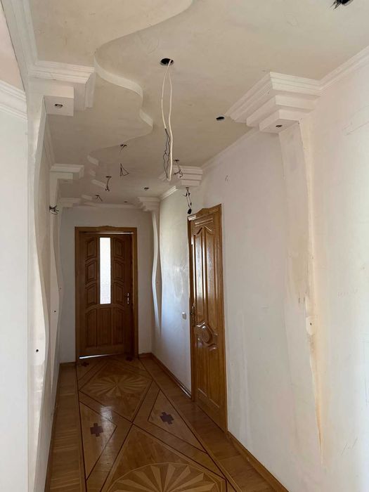Продаж — будинок, с. Гніздичів (4 км від Жидачева),