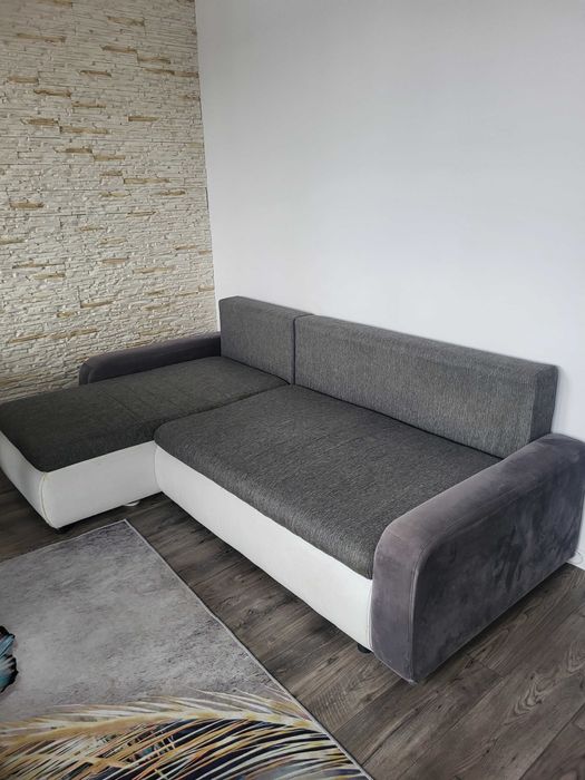 Narożnik z funkcją spania szary