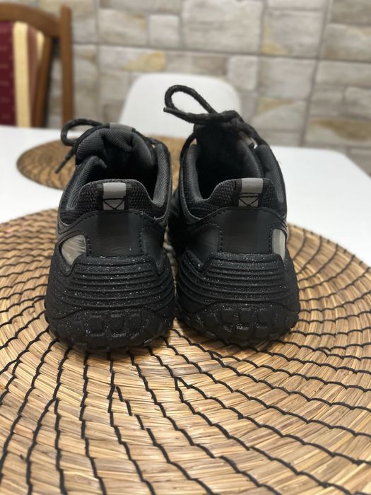 Кросівки   Zara