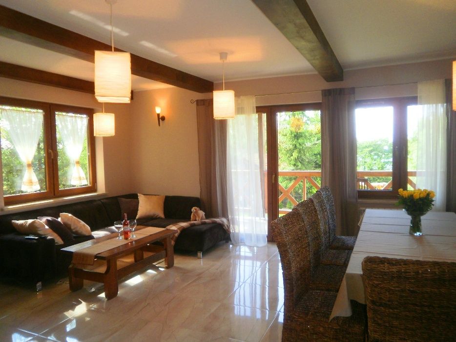 willa nad jeziorem piękny teren własna plaża pomost łódka sauna