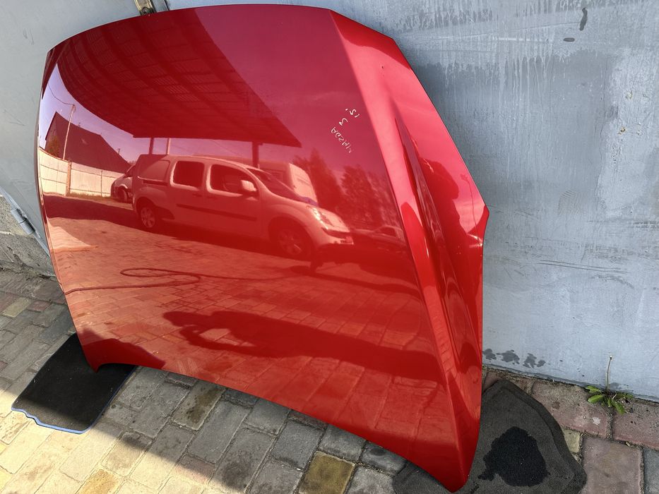 Капот Mazda 3 BM