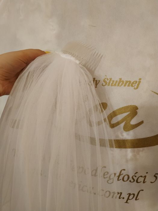 Suknia Ślubna Model Aurelia Litera A + welon