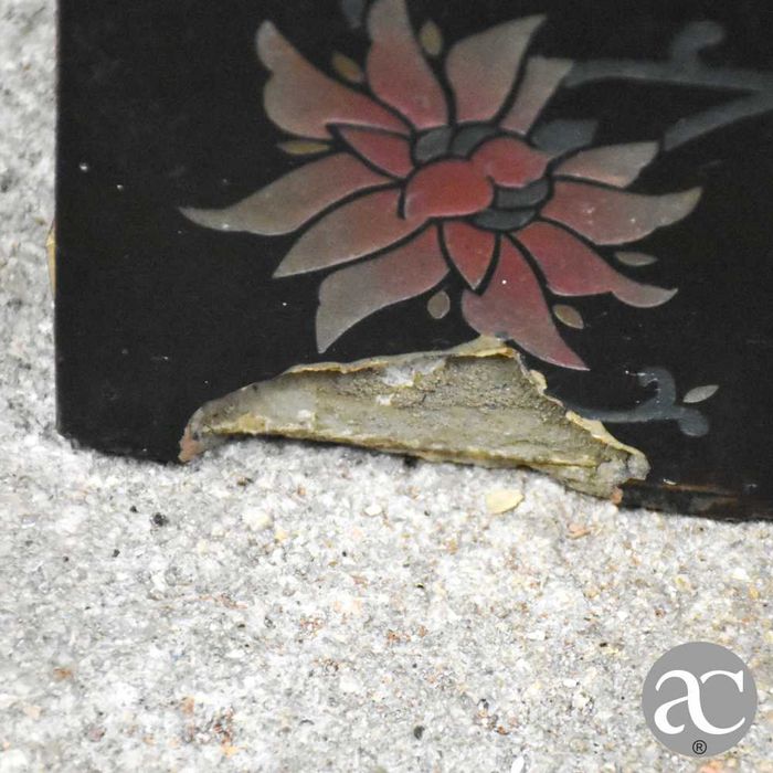 Credência / móvel de encostar em laca chinesa pintado à mão