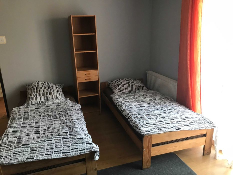 Tanie Noclegi pracownicze kwatery pokoje Ściegiennego