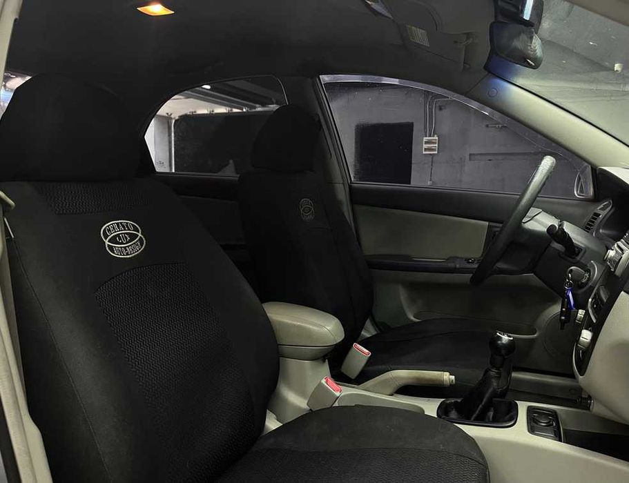 Kia Cerato 2006