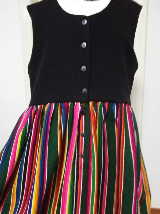 Strój ludowy , wełniak piotrkowski , kiecka  , zapaska