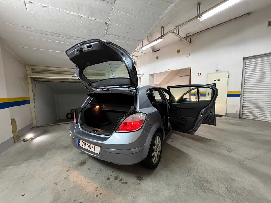 Opel Astra 1.7CDTI COSMO Nacional