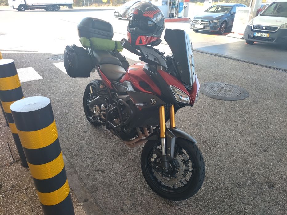 Yamaha tracer 900