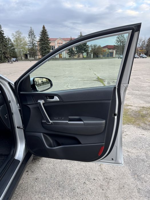 Kia Sportage 2018 VIN U5YPG814BKL636432 фото оголошення 13 з 24