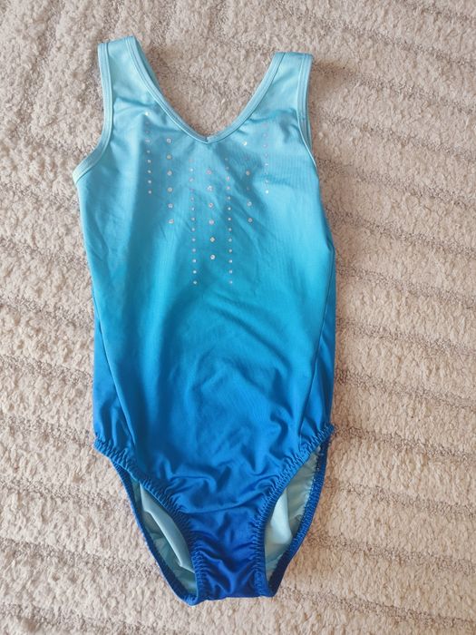 Strój do akrobatyki r. 122