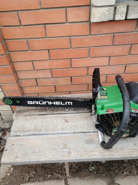Бензопила GRUNHELM
