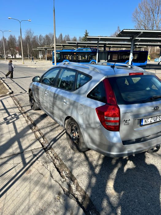 KIA CEED KOMBI 1,4 benzyna + LPG