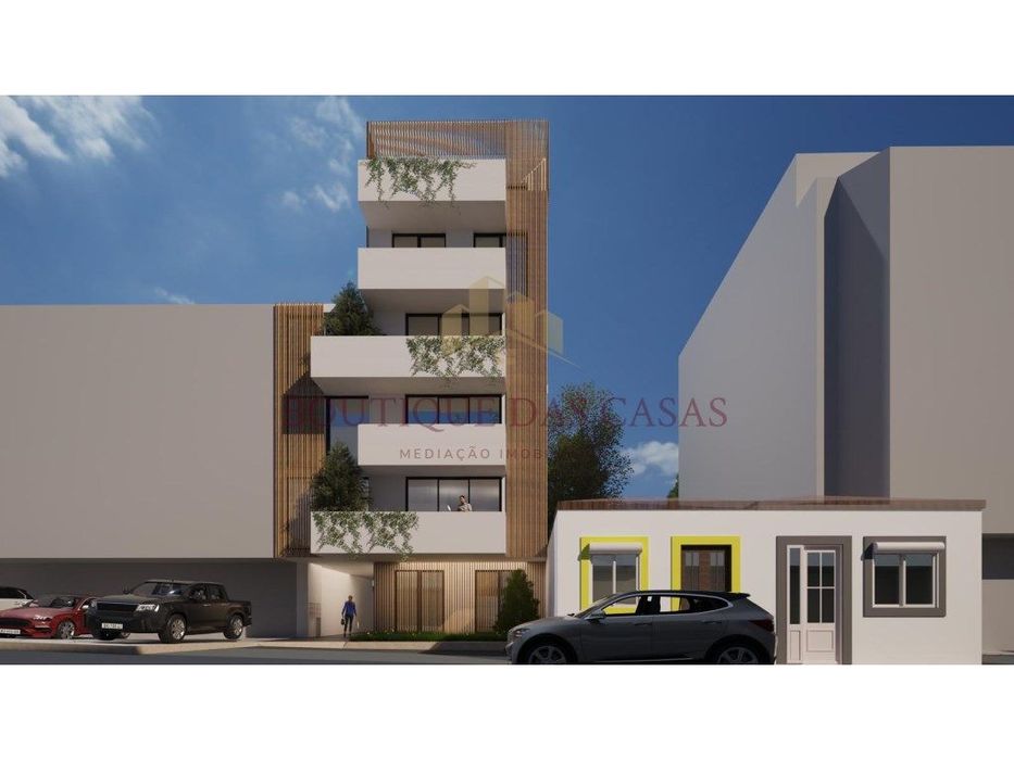 Apartamento T1 com Varanda a 600m do metro de Sto Ovídio