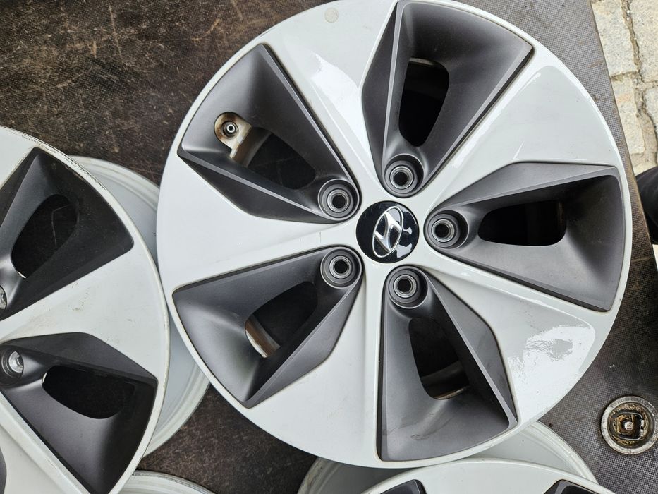 Oryginalne Felgi Aluminiowe 16" Hyundai IONIQ  5X114.3  ET50