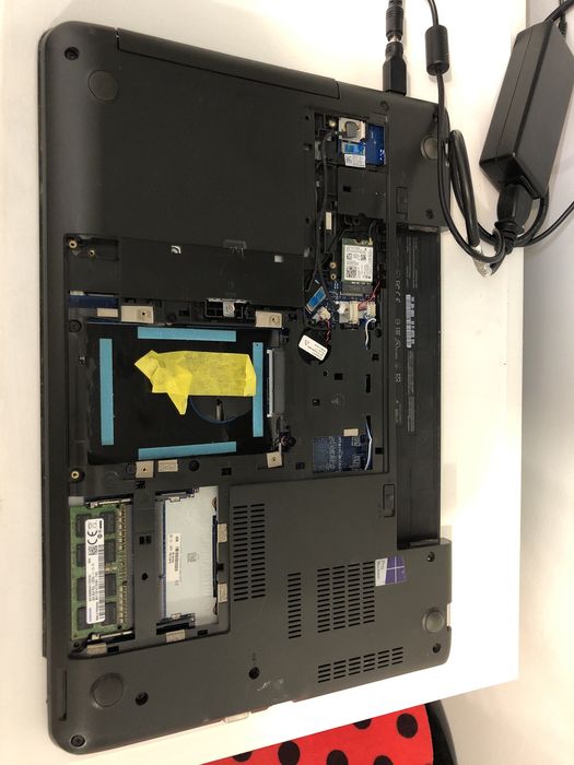 Lenovo ThinkPad E560 на i5 процесорі та Е550 на i5